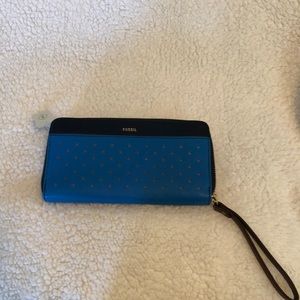 NWT Fossil Clutch Blue